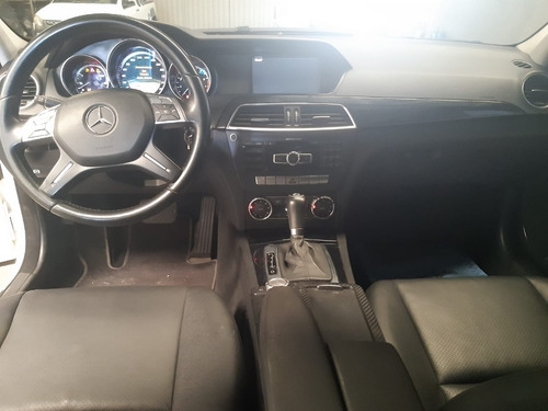 Imagem 8 de 15 de Mercedes Benz C180 2012 1.8 16v Automático Completo