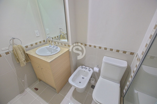 Apartamento A La Venta En Ocean Drive, 2 Dormitorios- Ref: 3338