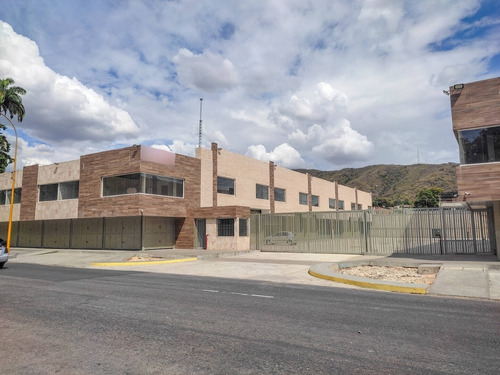 Imagen 6 de 8 de En Venta Local Comercial De 77,50m2 En Obra Gris En San Blas