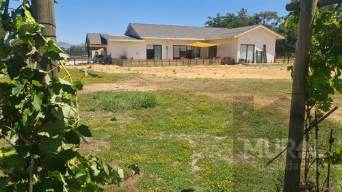 Casa En Arriendo De 3 Dorm. En Calera De Tango