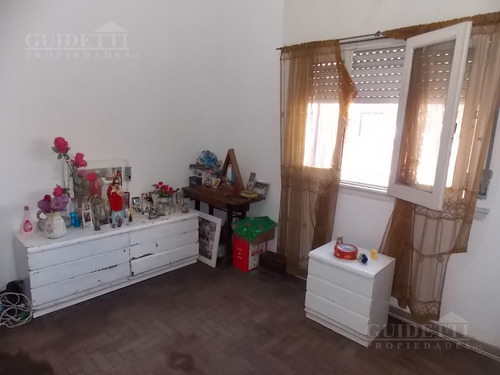 Venta Casa 6 Ambientes Con Jardín (2 Casas) San Isidro - Villa Adelina