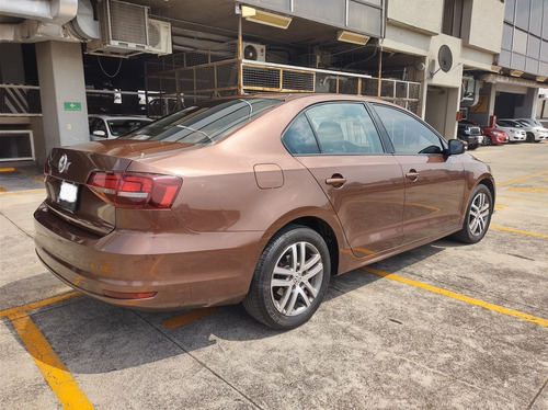 Imagen 5 de 14 de Volkswagen Jetta