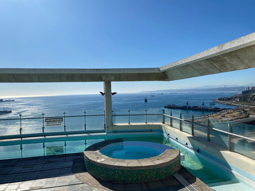 Practico Y Elegante Dpto. Valparaíso, Vista Al Mar