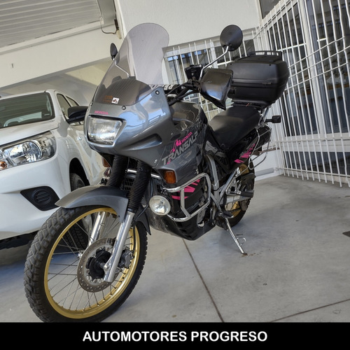 Honda Transalp 600