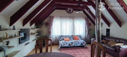 Casa En Venta De 6 Dorm. En Concepción