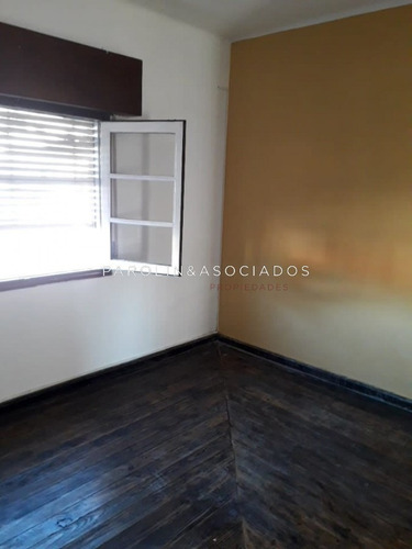 Casa En Venta, Centro De Maldonado-ref:2700