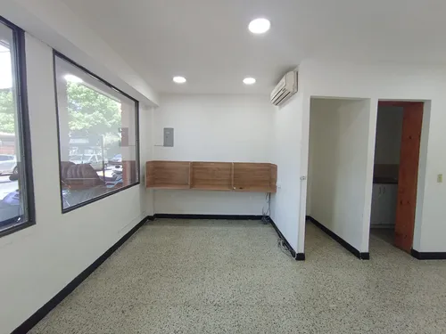Arriendo Local En Laureles