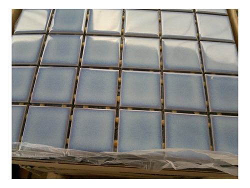 Pastilha Porcelanato Cor Azul Céu 4,8x4,8 Em Placa 30x30 C/5