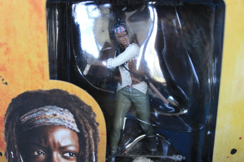 Michonne The Walking Dead Eaglemoss (espada Rota) (Usado)