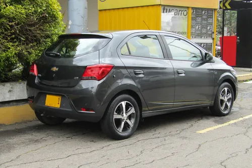Chevrolet Onix 1.4 Ltz 5 p