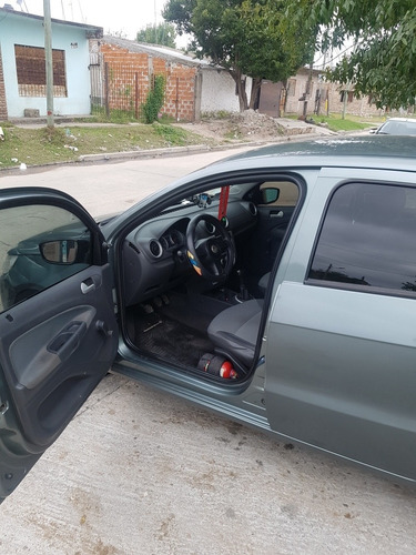 Volkswagen Gol Trend 1.6 Pack I 101cv 2011
