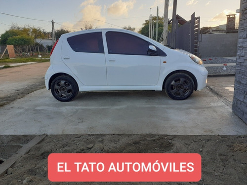 Byd F0 2010 1.0 Full