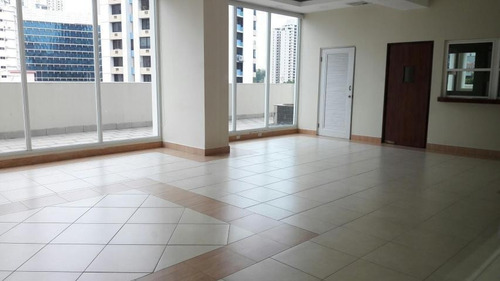 Imagen 10 de 14 de Alquiler De Apartamento En Bahía Esmeralda, Marbella 20-1276