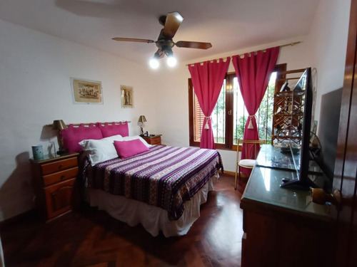 Imagen 10 de 20 de Vendo Casa 4 Dorm En Zona Cerro