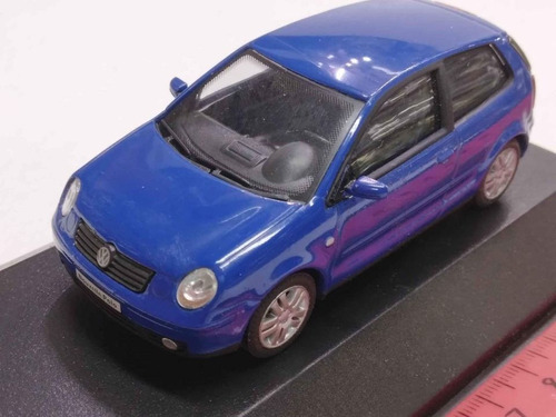 1/43 Volkswagen Polo Tdi 2002/5 Azul 3 Puertas  