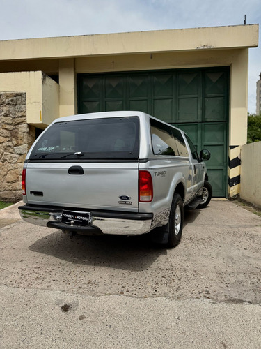 Ford F-100 3.9 Cab. Simple Xlt 4x2