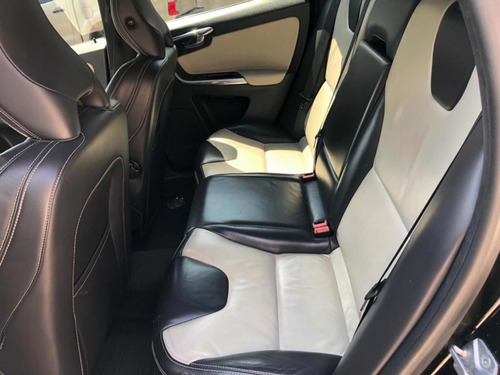 Imagen 12 de 15 de Volvo Xc60 Kinetic 2.0t Qc Xeno