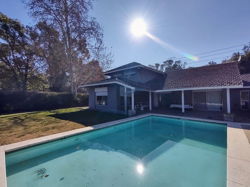 Imagen 2 de 27 de Antonini Modet - Casa En Venta En Mapuche C.c