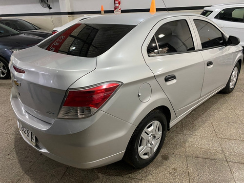 Imagen 5 de 11 de Chevrolet Prisma 1.4 Full 2018
