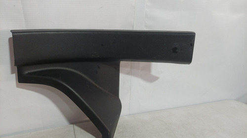Moldura Pieza Alfombra Trasera Izquierda Swift 2018-2025 Negro (Usado)