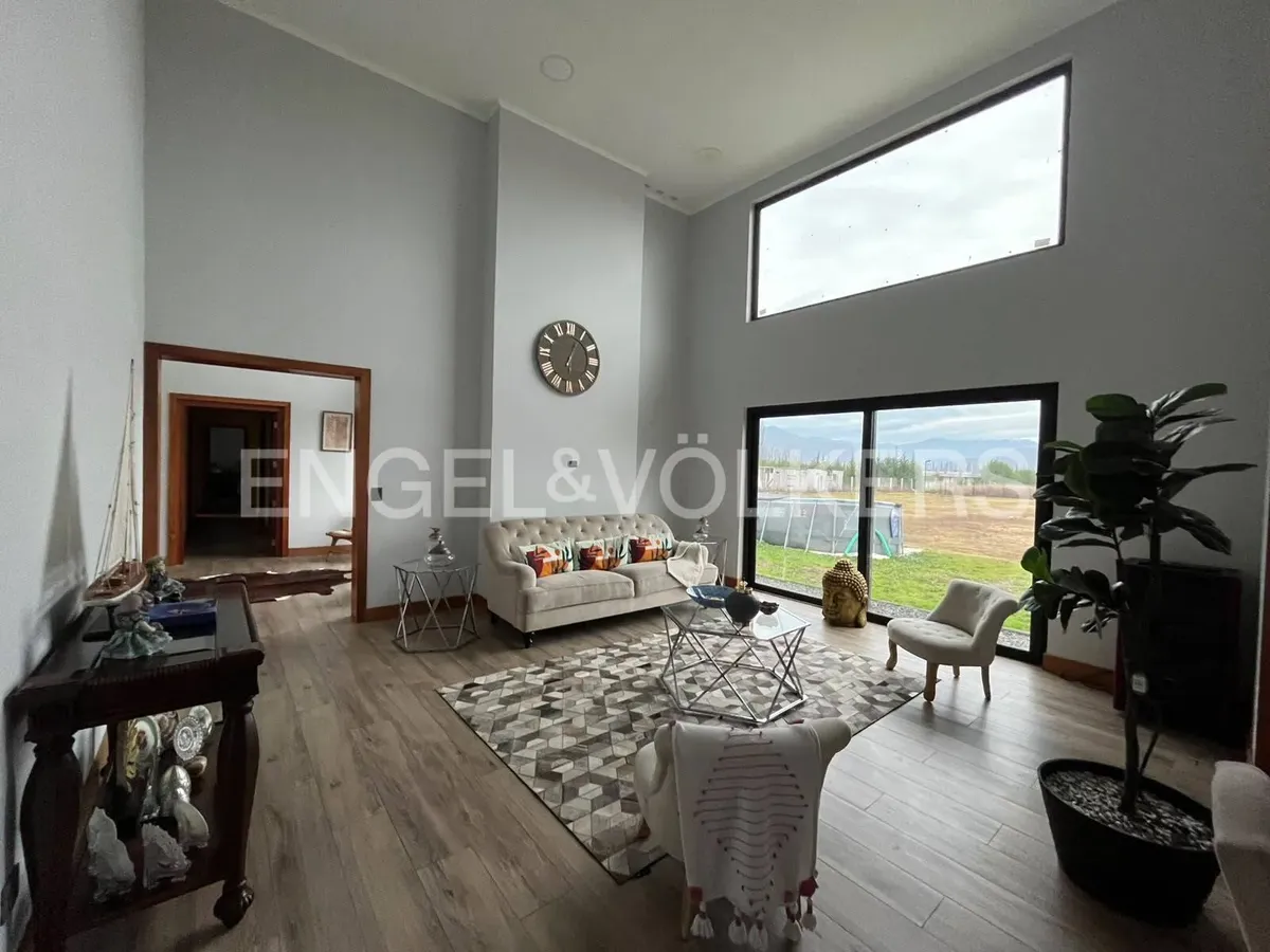 Imagen 5 de 18 de Casa En Loteo Las Kuras