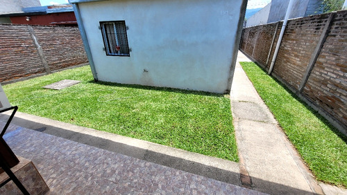 Casa 4 Ambientes, 2 Baños Y 1 Cabaña