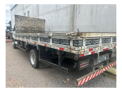 Iveco Daily 70c17 Na Carroceria 5,30 Mt Ano 2014