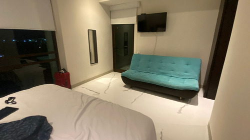 Vendo Depa En Isla Residences Acapulco, Trato Directo, Amueblado Y Equipado.