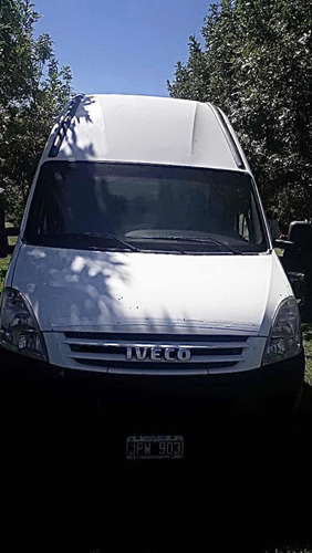 Iveco Daily 3.0 Furgon 55c16 H3 155cv 17.2m3 3950 2011