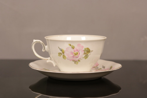 Antigua Taza De Té Porcelana Grand Boulagne (Usado)