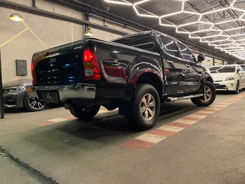 Toyota Hilux Hilux SR 4X2 2.7 16V (cab. dupla)