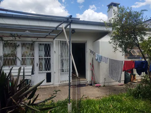 Casa Com 2 Quartos,2 Banheiros, Espaçosa