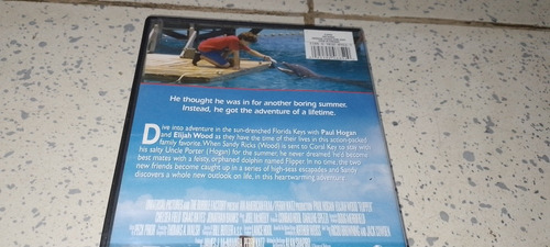 Película Flipper En Dvd Con Elijah Wood Subtitulos Español