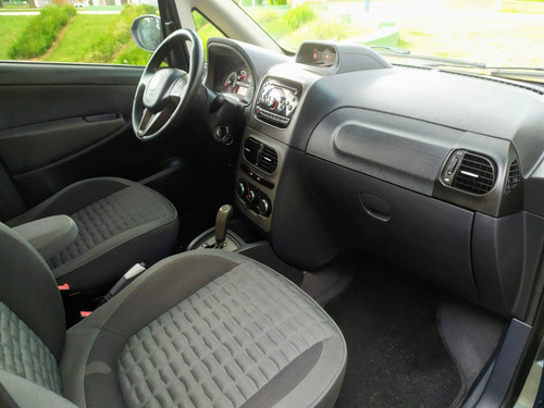 Fiat Idea 1.8 Mpi Adventure 16v Flex 4p Automatizado