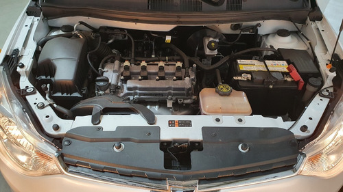 Imagen 9 de 15 de Chevrolet Aveo Ltz Tm 2018