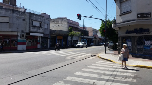 Imagen 1 de 14 de Ph 7amb. 1° Piso Al Fte.con Balcon, 2 Terrazas 1c/parrilla