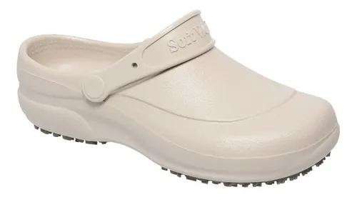 Sapato de enfermagem crocs 2025