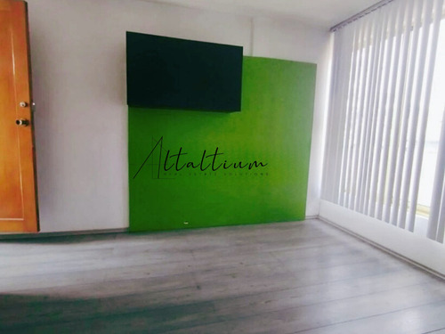 Venta De Casa En Naucalpan, Edoméx, Cerca De Av. Vía Adolfo López Mateos. 150- Alc-ru