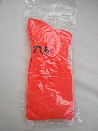 Medias C E T - Media Multideporte 100% Polyester.