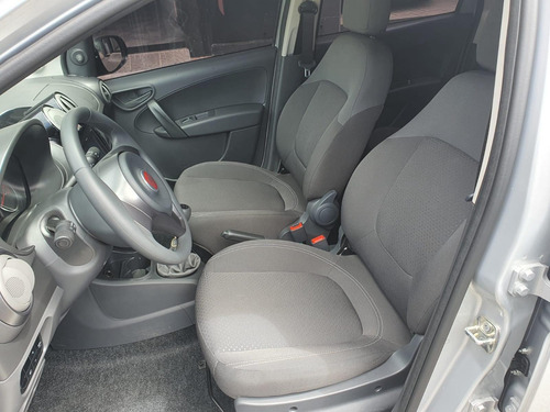 Imagem 13 de 14 de Fiat Grand Siena 1.0