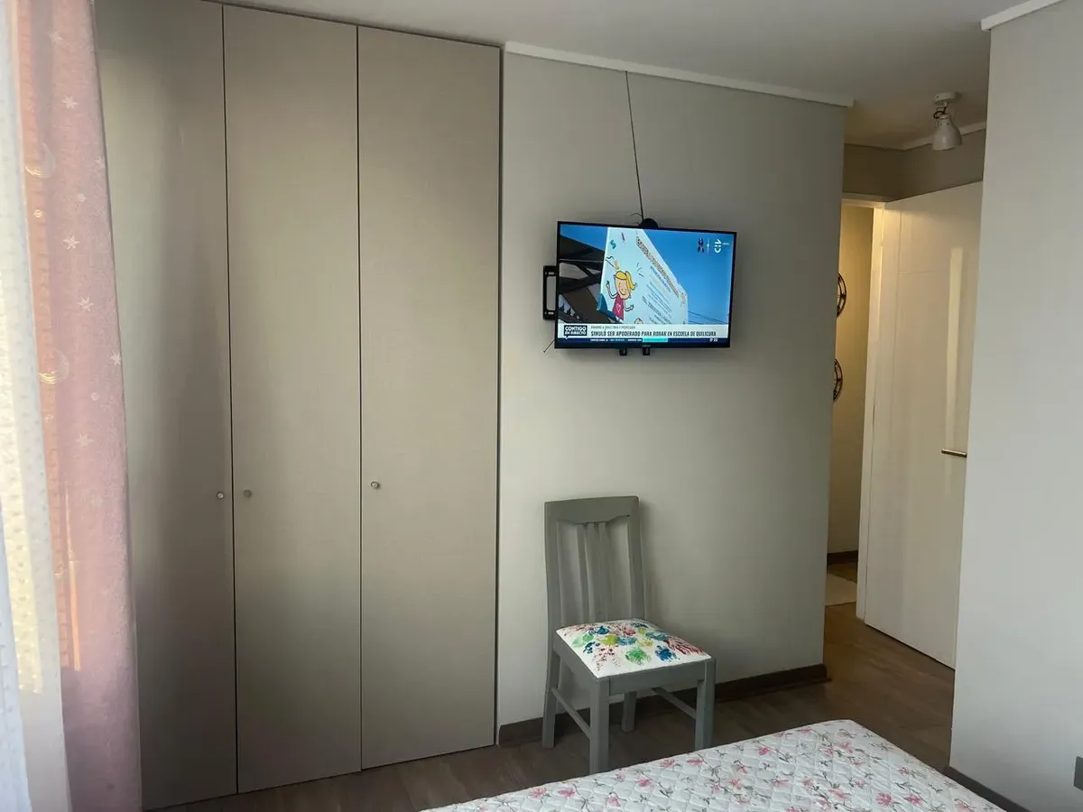 Imagen 4 de 12 de Departamento Amoblado De 2d,2b Con Estacionamiento.