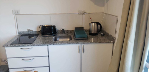 Imagen 8 de 10 de Departamento Con Balcon