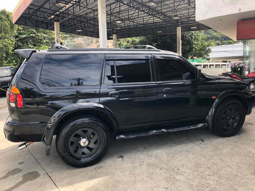 Imagem 2 de 8 de Mitsubishi Pajero Sport 2002 3.0 Se 4x4 5p