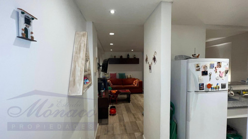 Imagen 5 de 30 de Triplex 3 Amb Con Terraza. Sin Expensas Reciclado!