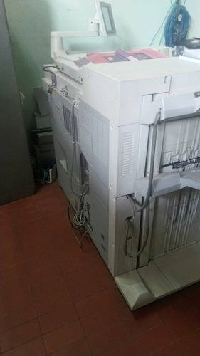 Impressora Canon Imagerunner 7104