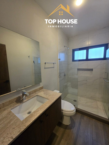 Casa En Venta En Residencial Las Palmas, Veracruz