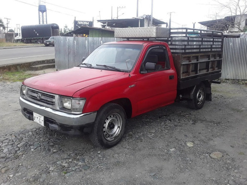 Toyota 2002