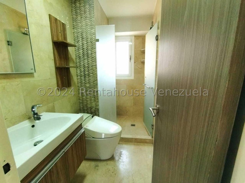 Encantador Departamento En Una Lujosa Zona, Grandiosa Oportunidad De Inversion - El Rosal // Luis Gomez // Mls - #25-15151