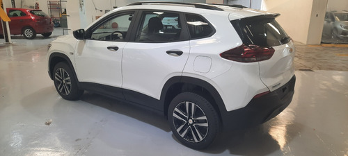 Imagen 11 de 25 de Chevrolet Tracker Turbo At My 24 Fh