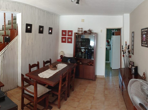 Imagen 3 de 9 de Duplex En Venta En Castelar Sur